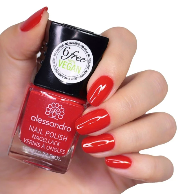Lak za nokte 112 Classic Red 10 ml