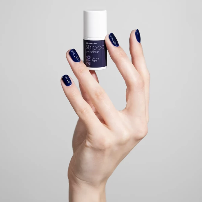 Striplac UV Colour Gloomy Night, 6,5 ml